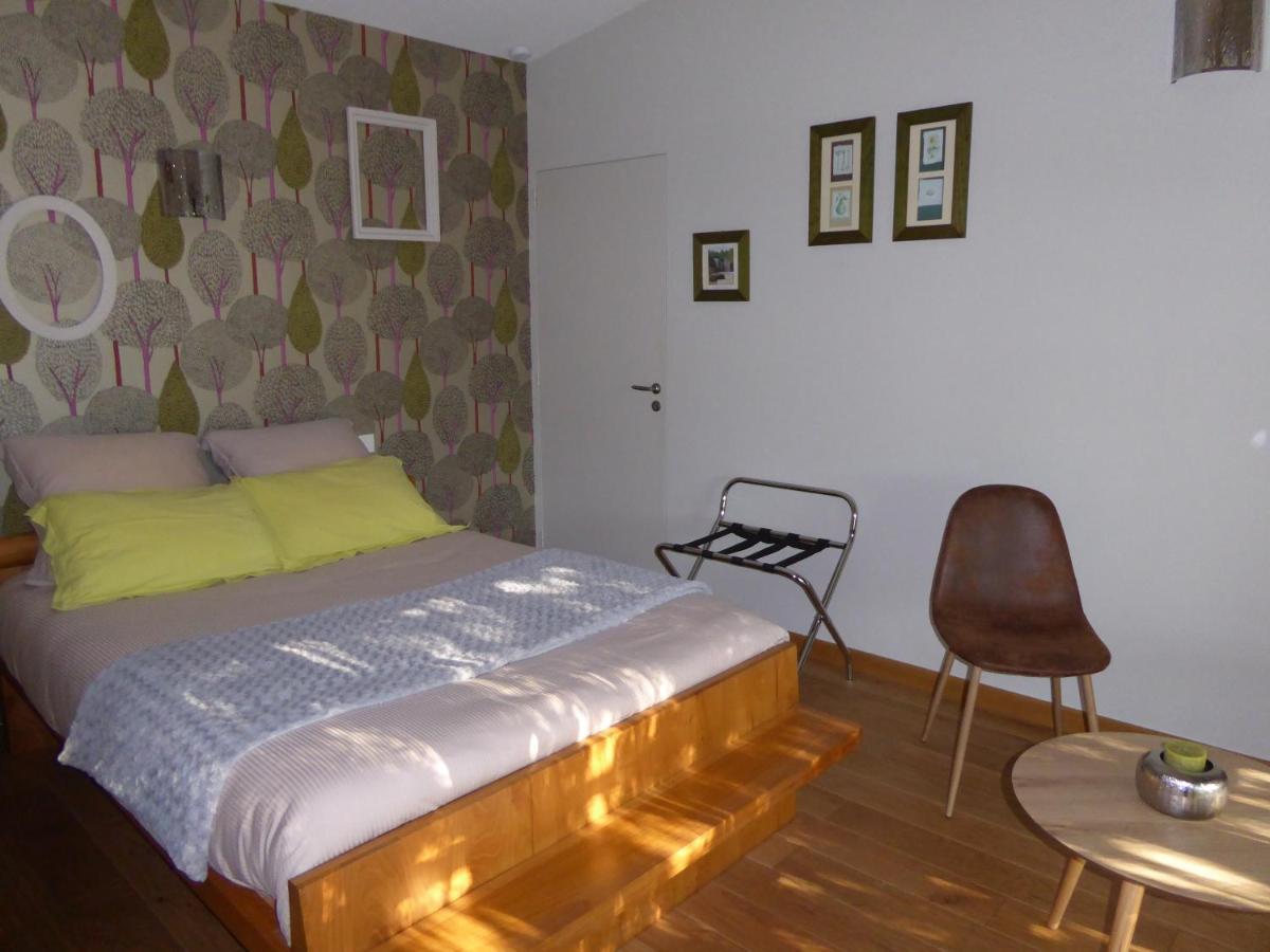 Le Bois Du Drillais Hotel La Gaubretiere ภายนอก รูปภาพ